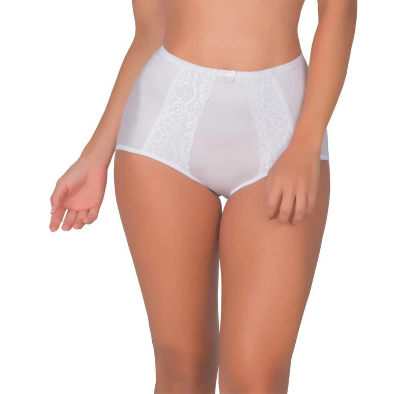 Panty a la cadera tiro alto Ref. 124