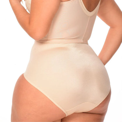 Panty a la cadera tiro alto Ref. 124