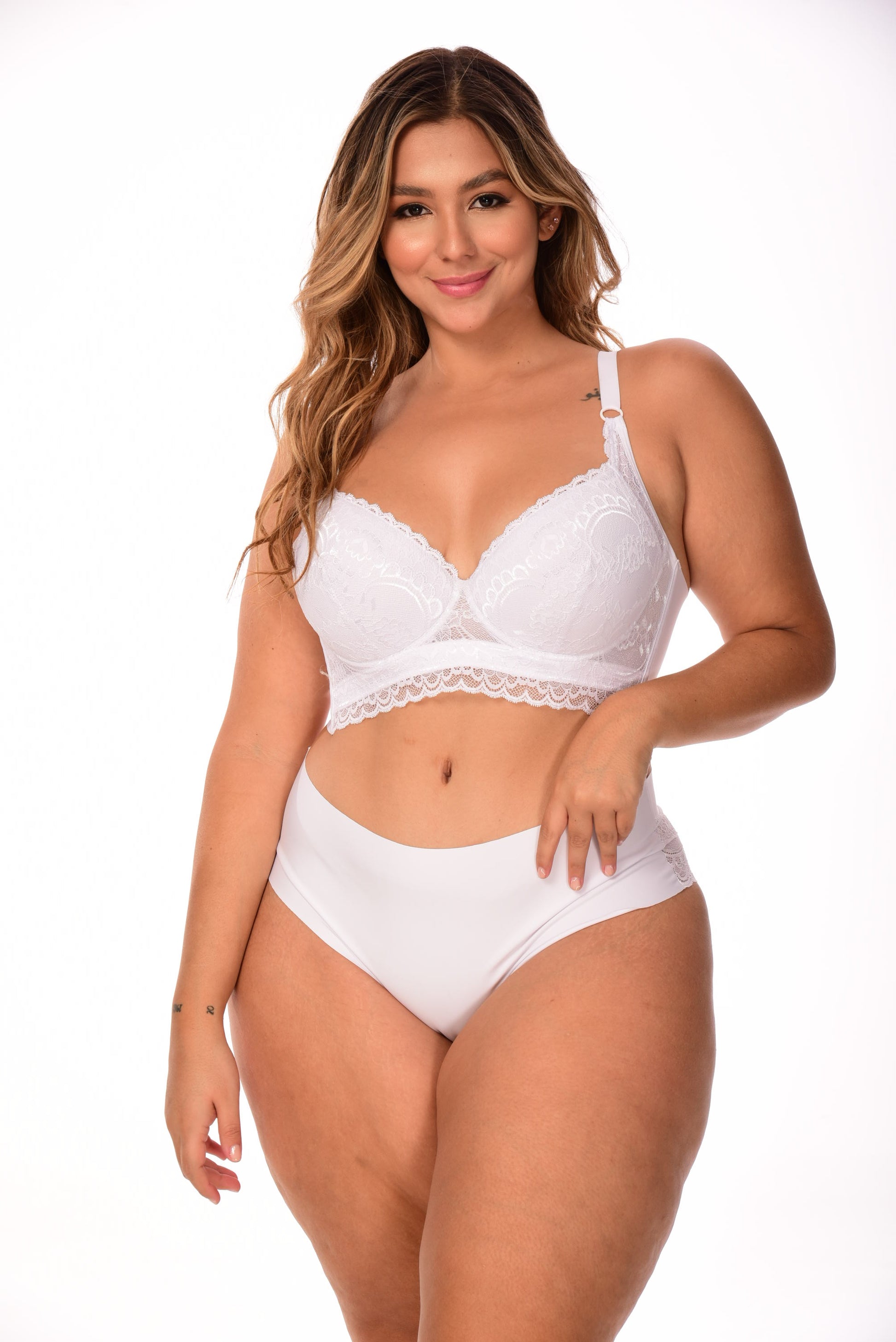 Femenina Colombiana Fábrica De Ropa Interior De Encaje Femenina